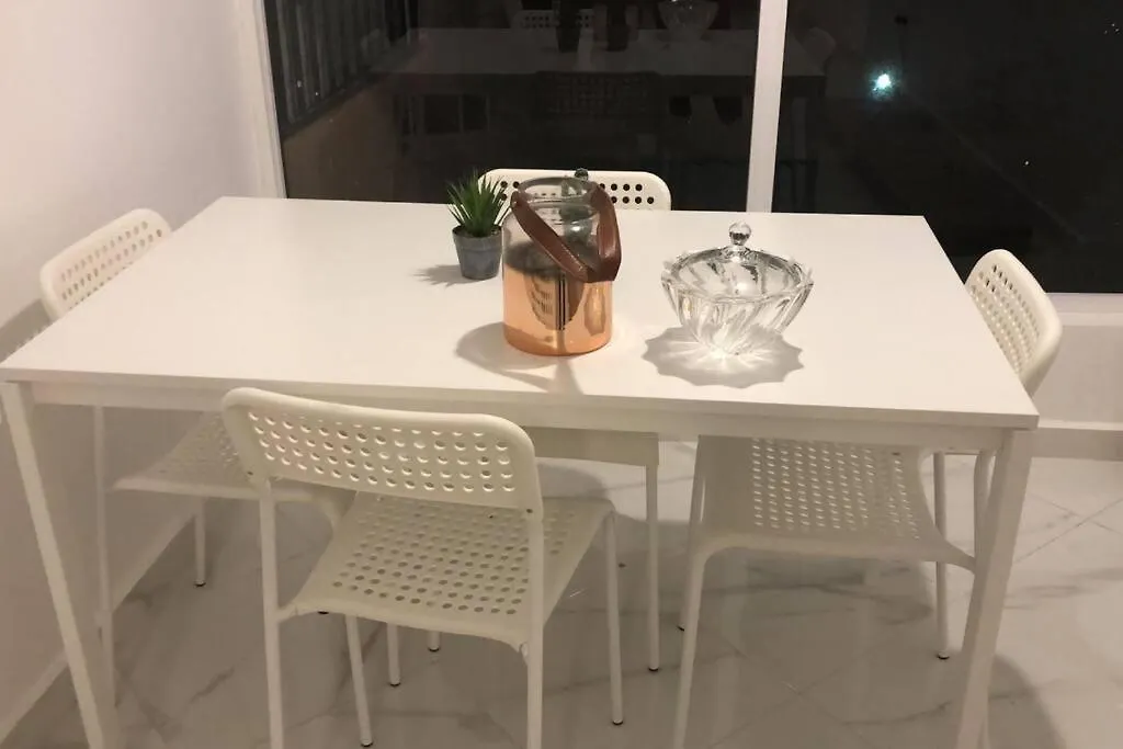 公寓 Appartement Center De Gueliz Avec Piscine 马拉喀什